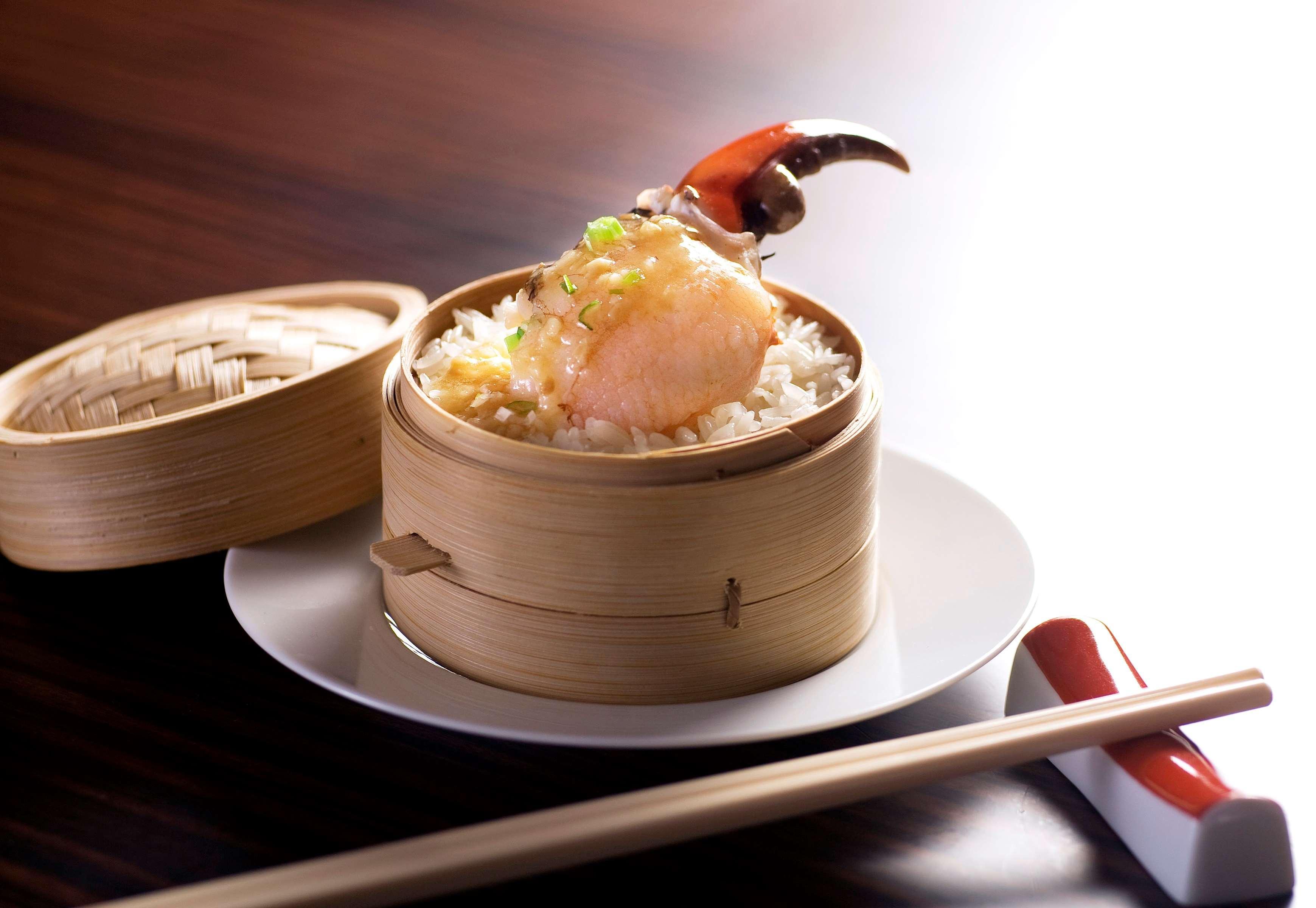 Hyatt Regency Hong Kong Tsim Sha Tsui Hotel Exterior photo Steamed rice with crab