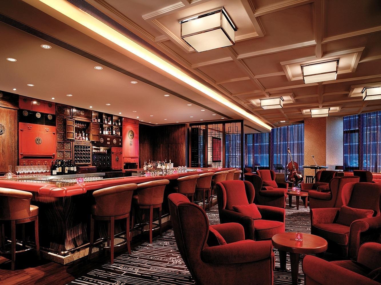 Hyatt Regency Hong Kong Tsim Sha Tsui Hotel Exterior photo The bar on board